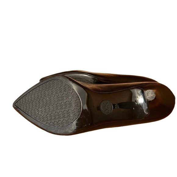 Michael Kors Alina Flex Pumps - black leather, women's size 8 - Picture 4 of 5